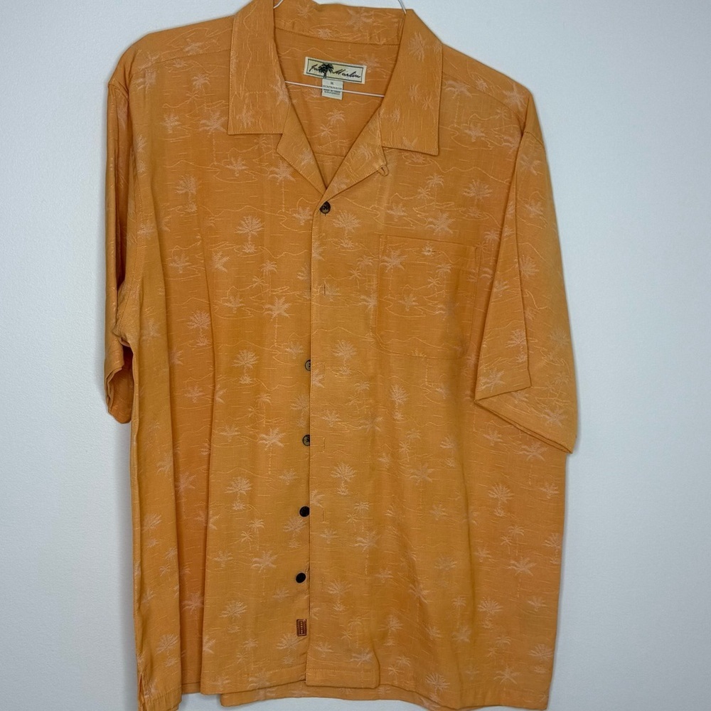 Tommy Bahama Men's Orange Short Sleeve Shirt